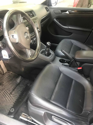 Volkswagen Vento 2.5 Luxury 170cv 2013