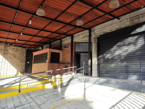 Imagen 5 de 30 de Edificio Para Comercio-industrial