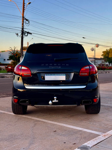 Porsche Cayenne 4.8 V8 S 5p