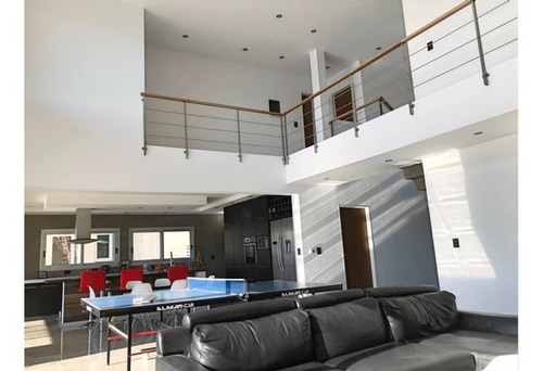Imagen 6 de 11 de Casa Con Piscina A La Laguna En Venta Ubicado En El Cantón, Escobar