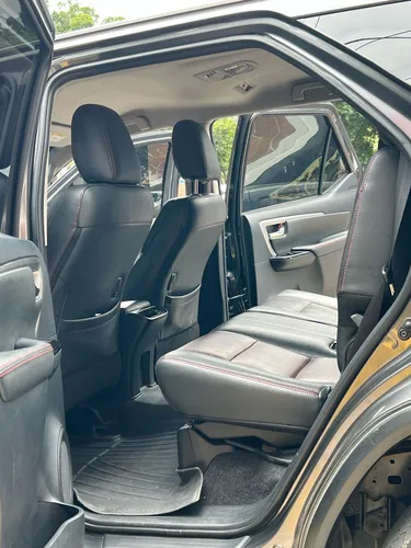 Toyota Fortuner 2.4 Street At 7As