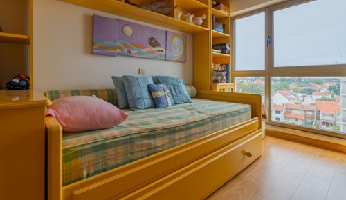 Imagen 13 de 14 de Departamento 5 Ambientes En Venta Zona Varese