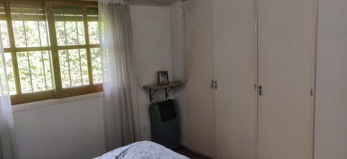 Chalet Impecable En Zona Residencial.
