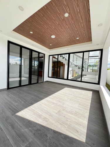 Casa Moderna Lista En Santiago