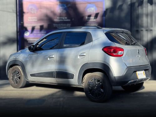 Renault Kwid 1.0 12v Outsider