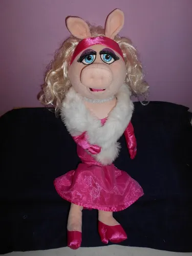 Miss deals piggy peluche