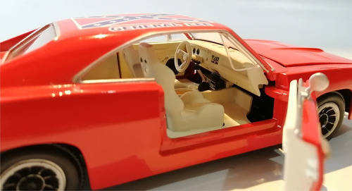 General Lee 1/25 Conautografo Cooter Davenport Dukes Hazzard