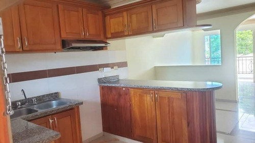 Apartamento Super Amplio En Gurabo 