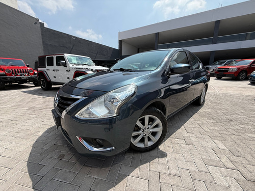 Nissan Versa 1.6 Advance At