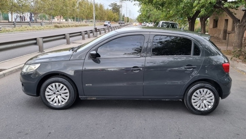Imagen 3 de 11 de Volkswagen Gol Trend 2010 1.6 Pack Ii