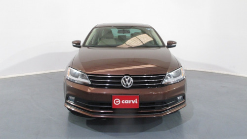 Imagen 8 de 15 de Volkswagen Jetta Sportline Mt 2016