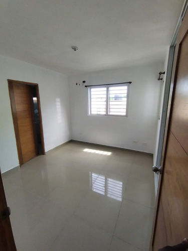 Vendo Apartamento En El Residencial Manantial De Colinas Próximo Al Olé, Av. Jacobo Majluta, Santo Domingo Norte, República Dominicana