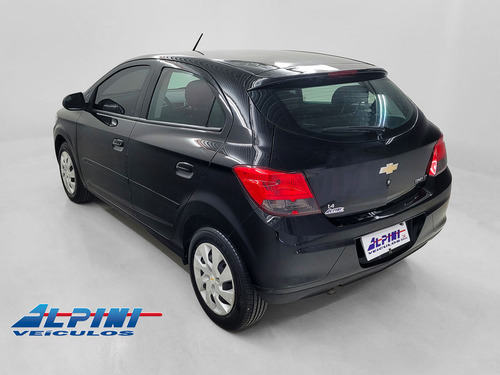 Chevrolet Onix MPFI LT 8V
