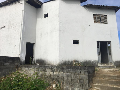Galpão, Qrts Para À Venda, Com 500,00 M², No Nova Carapina I,serra. - 541