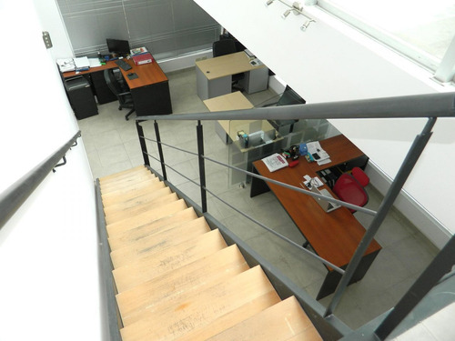 Imagen 10 de 17 de Oficina En Venta 5 Ambientes En Belgrano