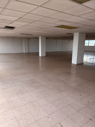 Oficina En Renta En Naucalpan Frente A Parque Toreo