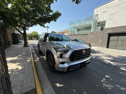 Toyota Sequoia 3.5 Hev Platinum 4Wd