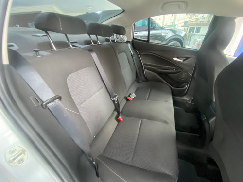 Chevrolet Onix plus 1.0 Lt Turbo 4p