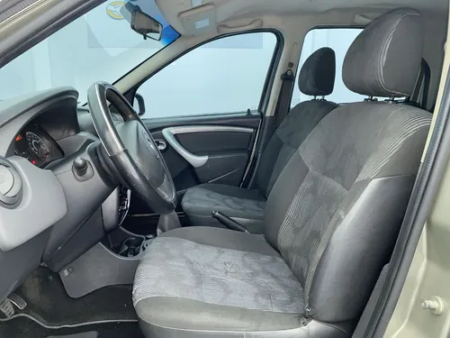 Renault Logan Dynamique 1.6