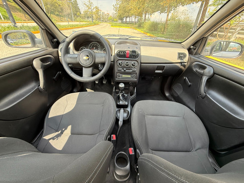 Chevrolet Chevy 1.6 Sedan Mt