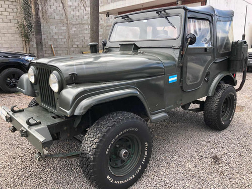 Imagen 2 de 12 de Jeep Ika Ford 1976