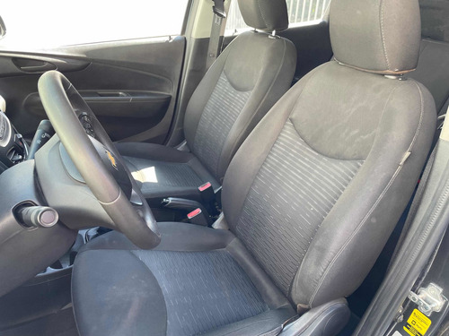 Imagen 11 de 14 de Chevrolet Spark 2019 1.4 Lt Mt