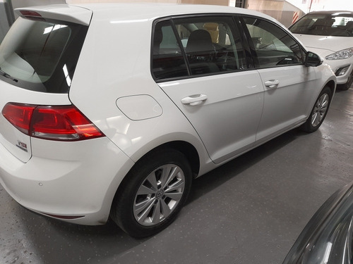 Imagen 7 de 16 de Volkswagen Golf 2016 1.4 Comfortline Tsi Dsg