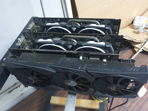 Imagen 5 de 5 de 3 Tarjetas De Video Rx580 8gb Asus Msi Oferta