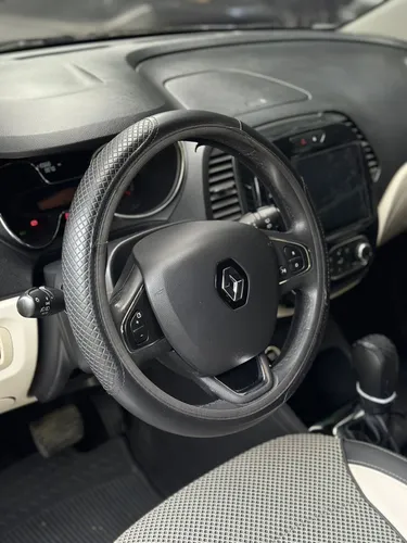 Renault Captur 2.0 Intens Automática