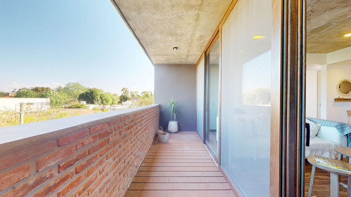Departamento 2 Dormitorios En Venta En Gonnet