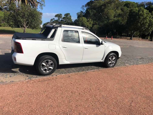 Renault Duster Oroch Dynamique 2.0 16 Val