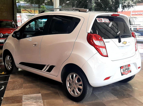 Imagen 6 de 15 de Chevrolet Beat 2019 Paq C
