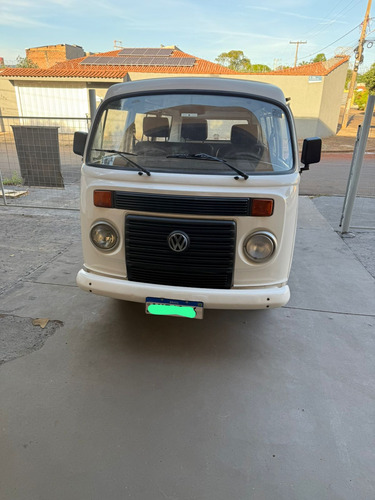 Volkswagen Kombi 1.4 Standard Total Flex 3p
