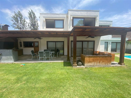 Imagen 17 de 22 de Casa En Venta De 5 Dorm. Sector Alto Las Condes
