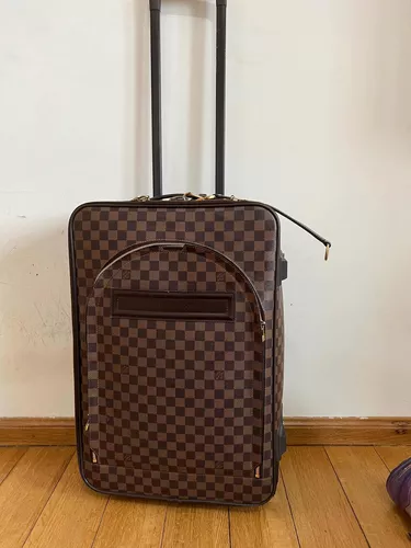 El complemento idóneo para viajar? La nueva maleta Zéphyr de Louis Vuitton