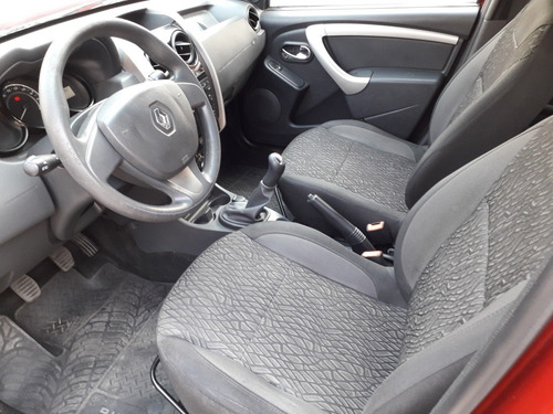 Imagen 8 de 11 de Renault Duster 1.6 Ph2 4x2 Dynamique 2017