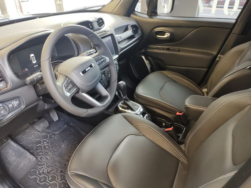 Imagen 6 de 22 de Jeep Renegade Longitude Serie S 1.3t 175 Cv At 0 Km Mc