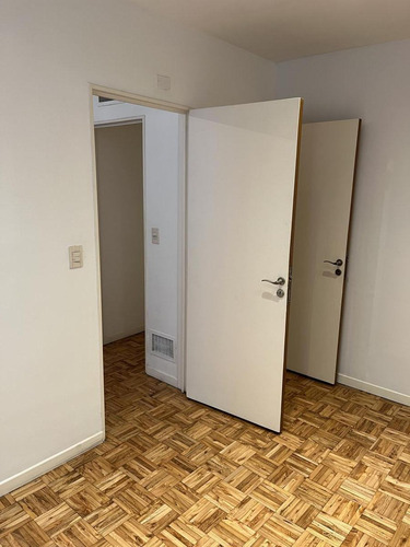 Imagen 14 de 26 de Vicente López-av. Maipú 1600 Venta 5 Amb. 115 M2 Cfte. Apto Prof. (ideal Consultorio)