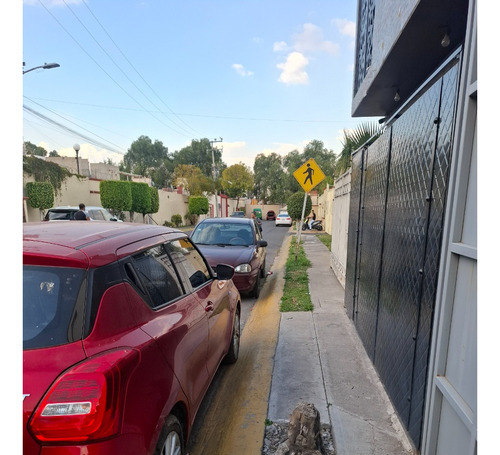 Excelente Casa Adaptada Como Bodega, Las Americas Ecatepec