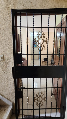 Vendo Apartamento De Oportunidad En Residencial Carmen Renata 3 Pantoja Santo Domingo Oeste, República Dominicana