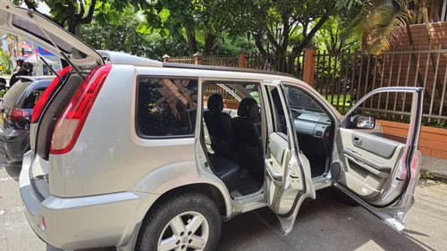 Camioneta En Perfectas Condiciones Y Con Sistema A Gas