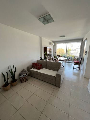 Imagen 10 de 17 de Hermoso Departamento 3 Ambientes Con Cochera