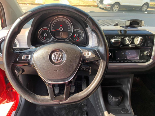 Imagen 17 de 18 de Volkswagen Up! 2018 1.0 Cross Up!