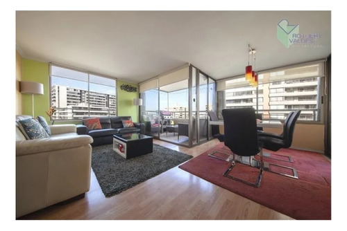 Departamento En Las Condes/ Martin De Zamora