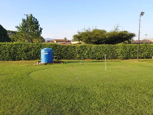 Josseyris Jimenez Vende Finca En Safari Country Club Carabobo