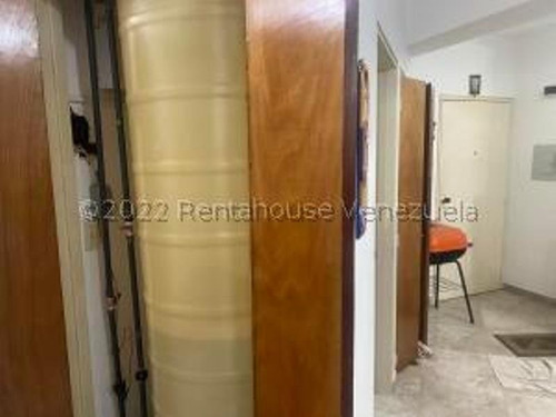 Imagen 4 de 12 de Apartamento En Venta Playa Grande Mls #22-16421 Johana Blan 04123368346