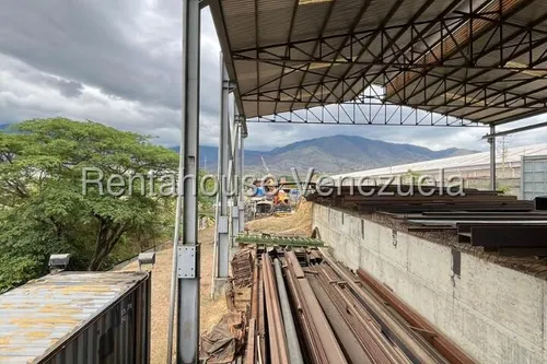 Galpón En Venta En Guatire