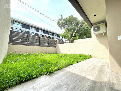 Departamento De 2 Ambientes A Estrenar Con Jardin Y Cochera