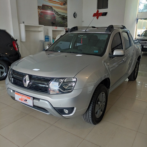 Renault Duster Oroch 2.0 Privilege