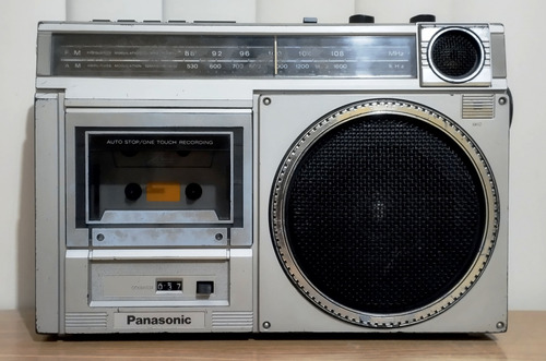 Radiograbadora Panasonic Vintage Funcionando